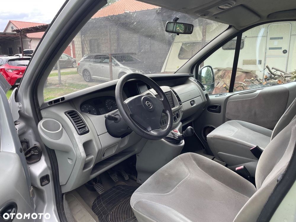 Opel Vivaro - 5