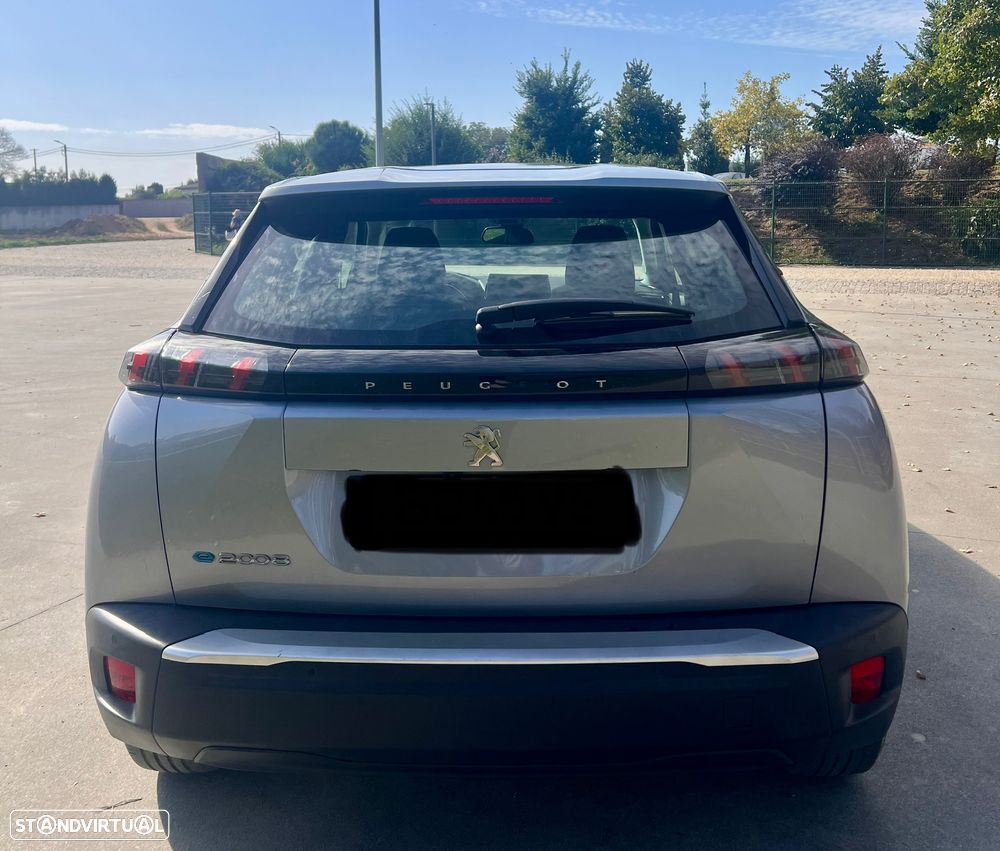 Peugeot e-2008 50 kWh Active Pack - 4