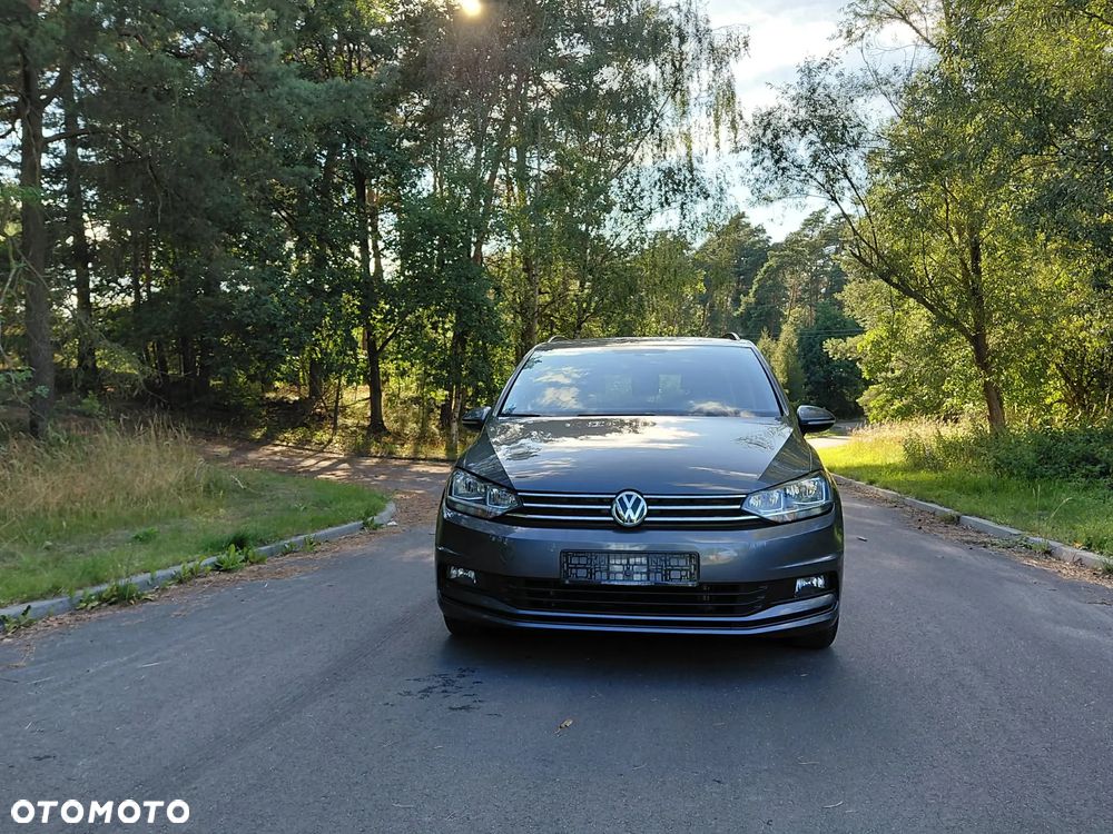 Volkswagen Touran 1.6 TDI SCR (BlueMotion Technology) DSG Comfortline - 2