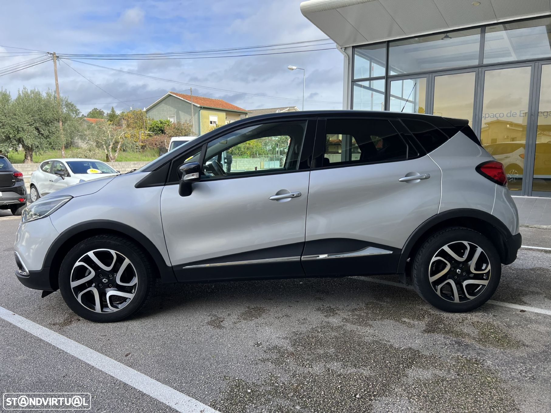 Renault Captur 1.5 dCi Exclusive EDC - 6