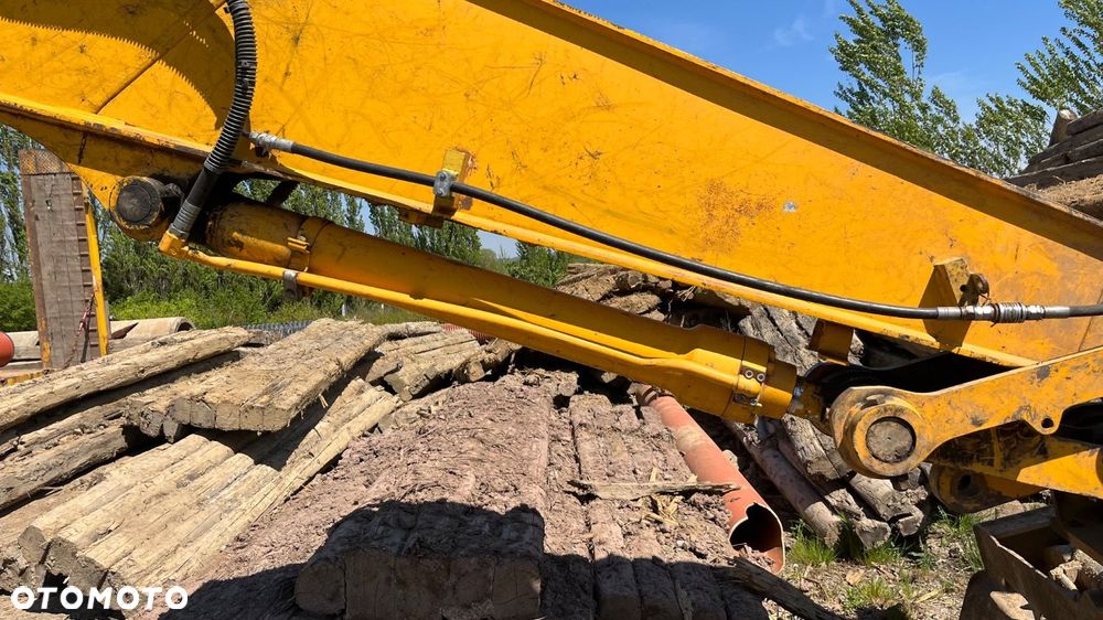 JCB Js 220 - 31