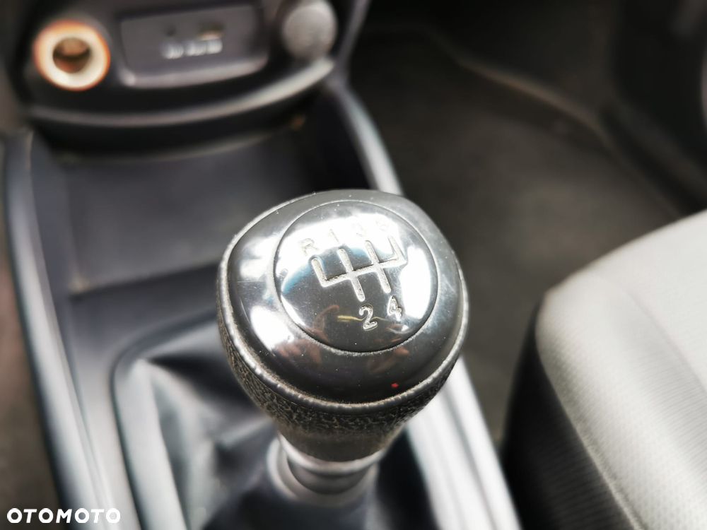 Kia Soul 1.6 L - 11