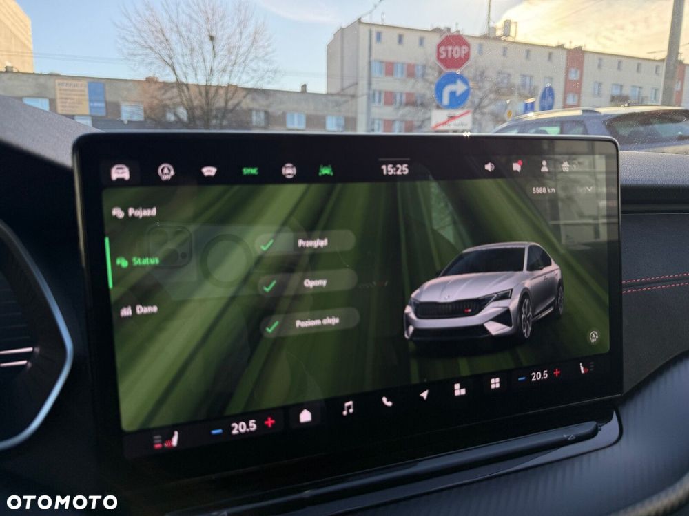 Skoda Octavia 2.0 TSI RS DSG - 15