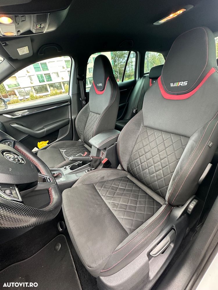 Skoda Octavia 2.0 TDI DSG 4X4 RS - 14