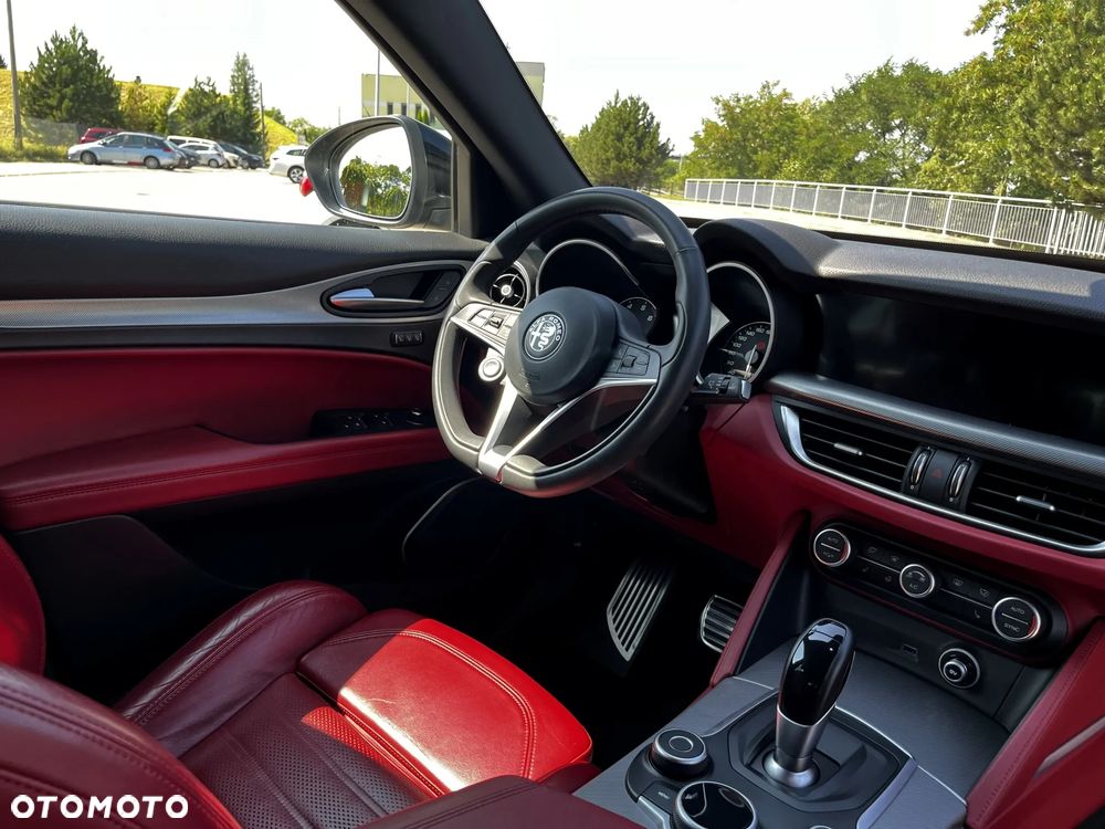 Alfa Romeo Stelvio 2.0 Turbo Executive Q4 - 16