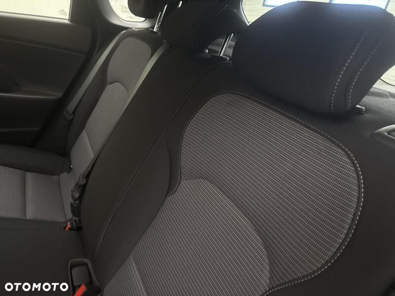 Hyundai i30 1.5 DPI Modern - 19