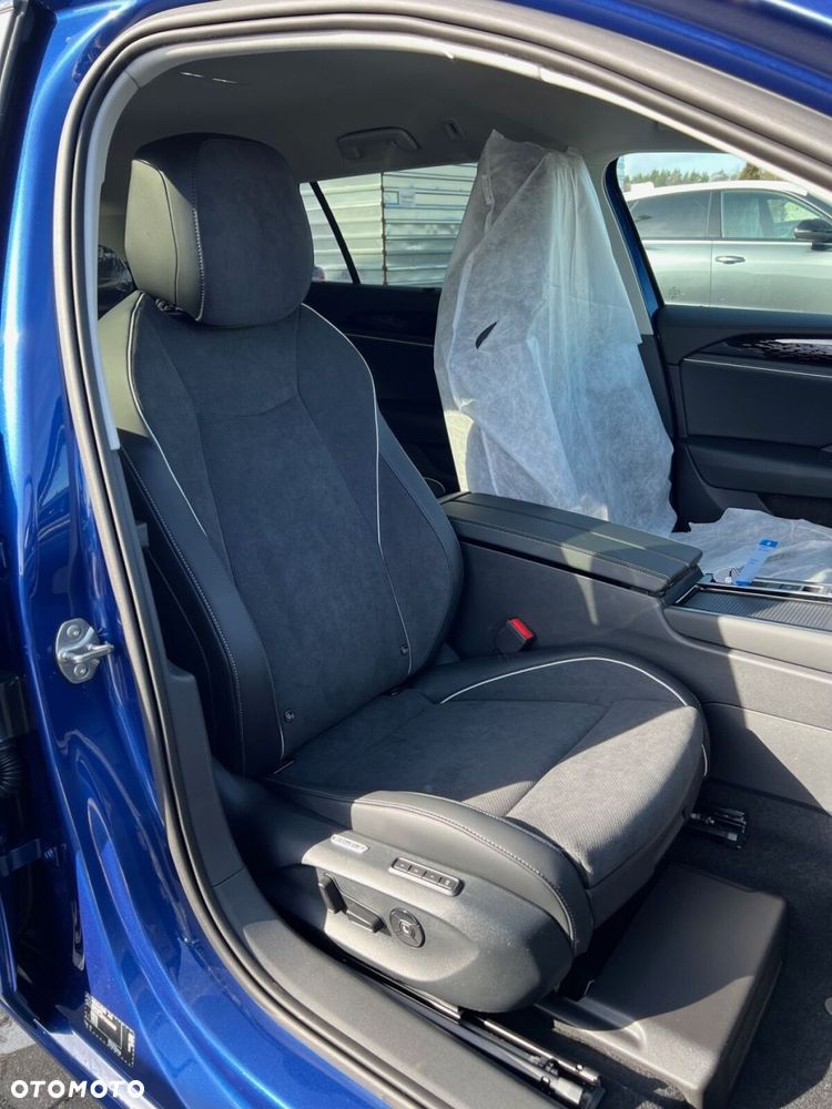 Volkswagen Passat Variant - 5