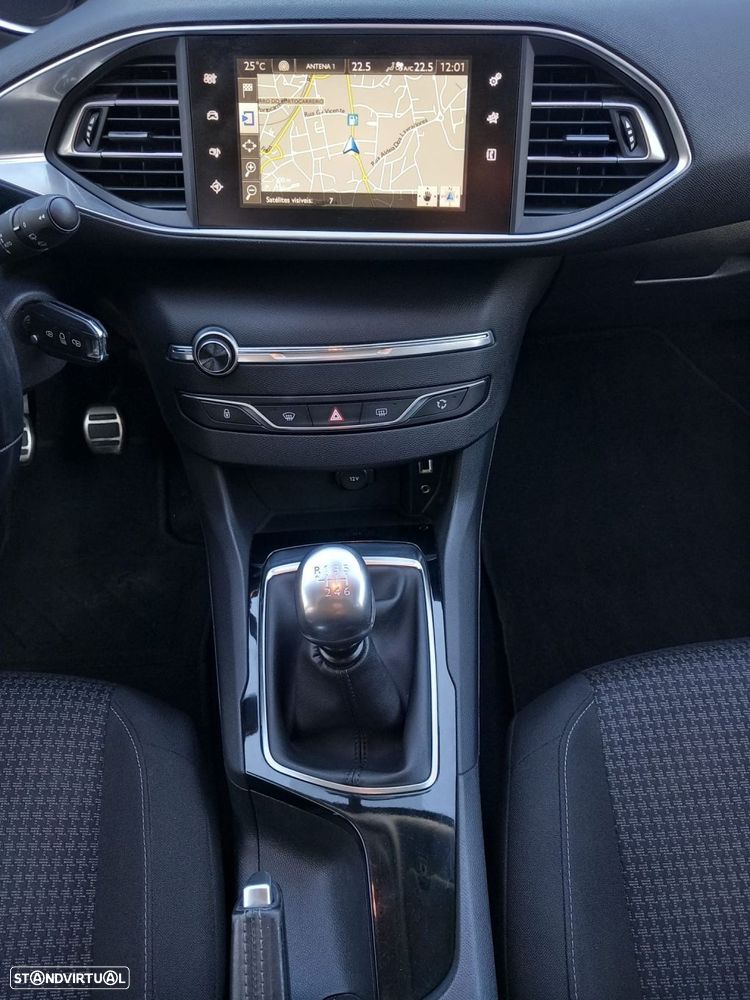 Peugeot 308 SW 1.6 BlueHDi Allure - 15