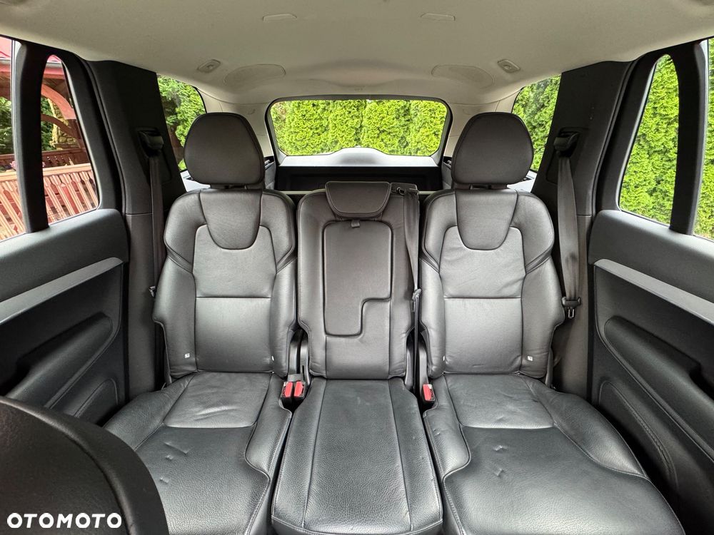 Volvo XC 90 D5 AWD Kinetic - 22