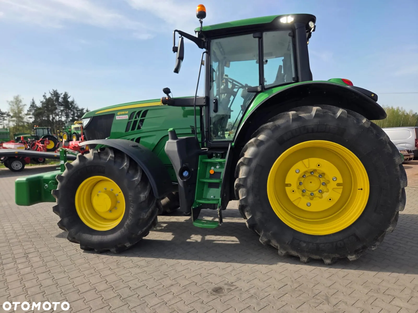 John Deere 6195M - 10