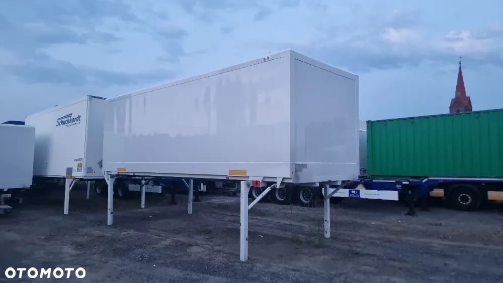 Krone 14.500zł netto KONTENER BDF JAK NOWY 7.45x2.25m STALOWY ZAMYKANY DRZWIAMI ST.IDEALNY MOŻLIWOŚĆ TRANSPORTU ST.BDB