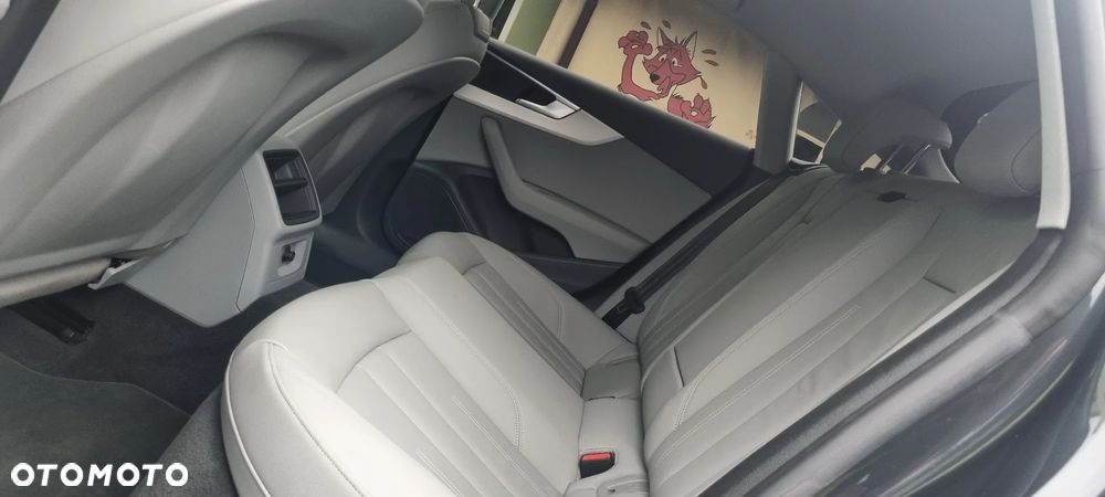 Audi A5 Sportback 2.0 TDI ultra S tronic sport - 24