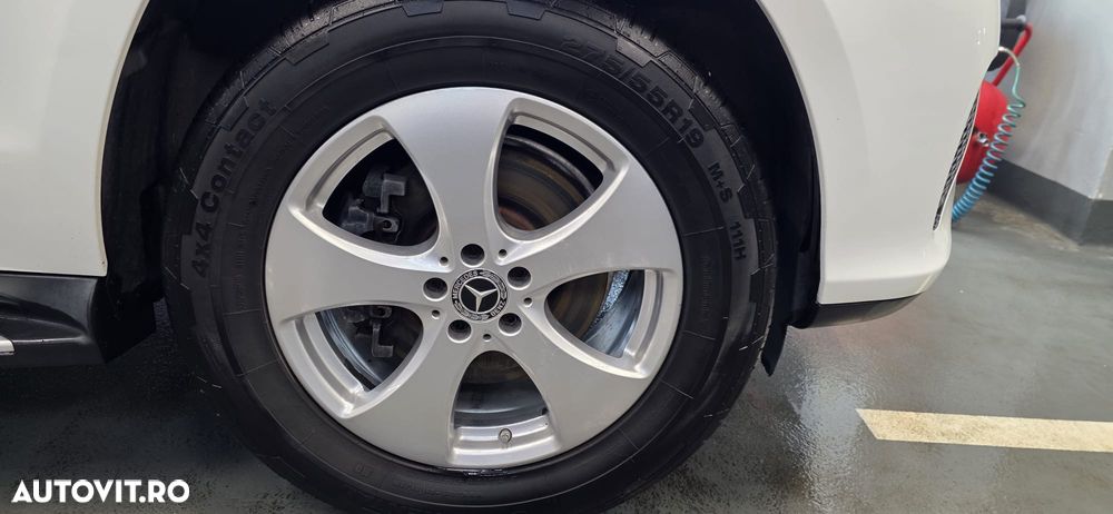 Mercedes-Benz GLS 400 4MATIC 9G-TRONIC - 12