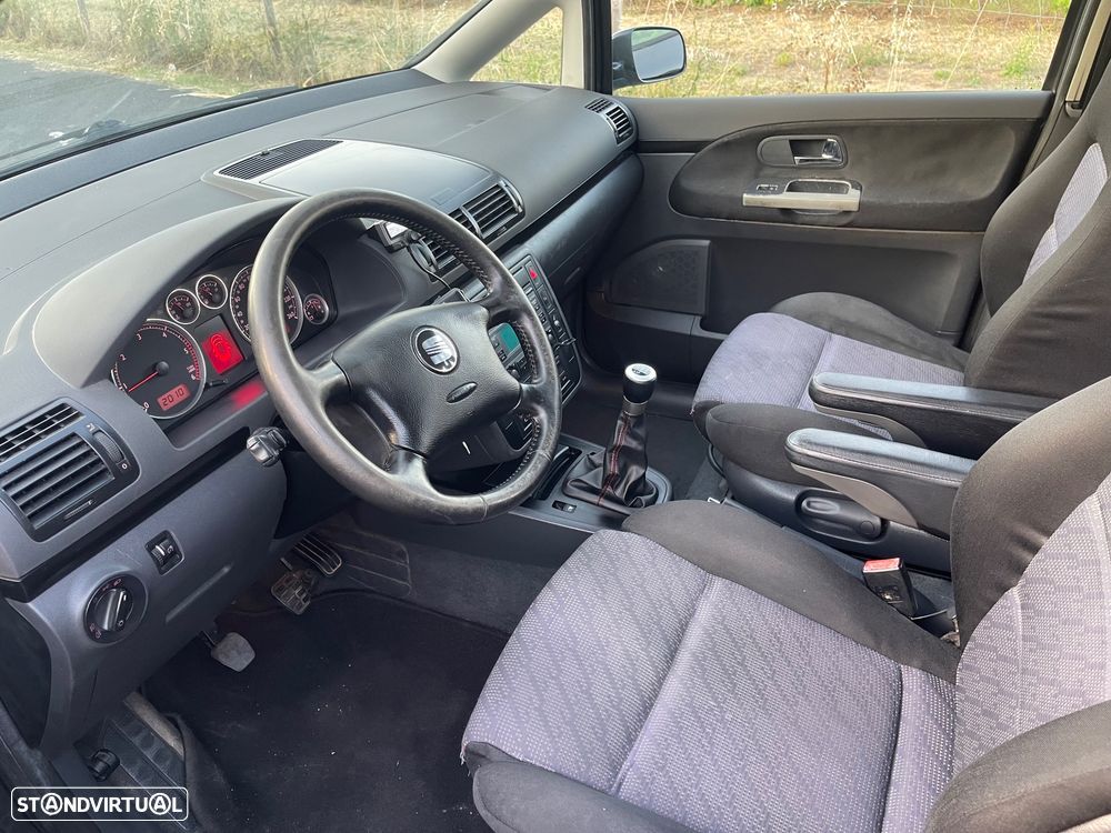 SEAT Alhambra 1.9 TDI Signo - 8