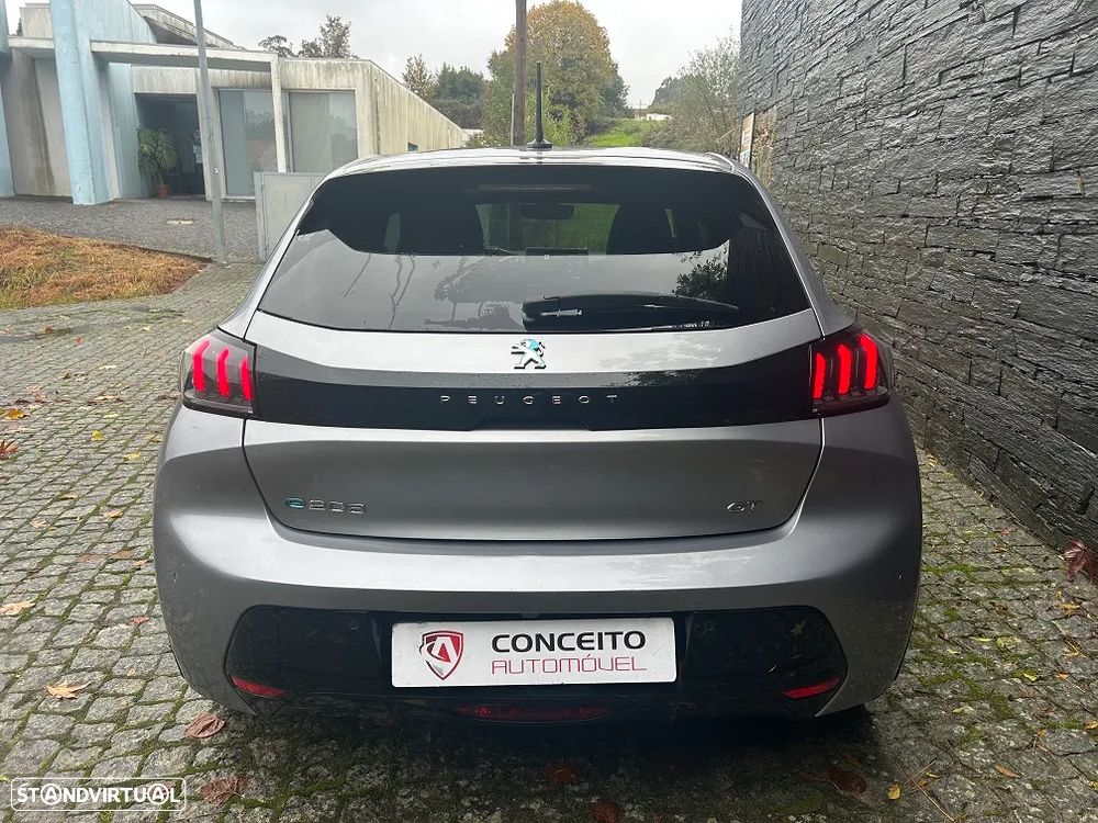 Peugeot e-208 GT Pack - 8