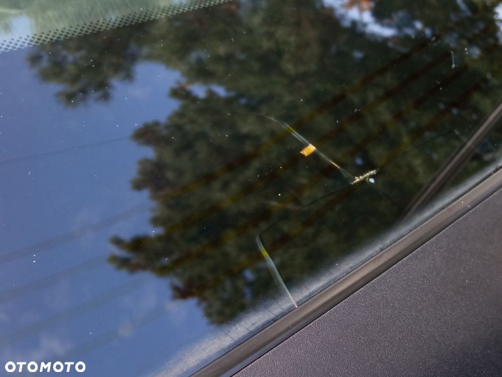 Kia Sorento - 33