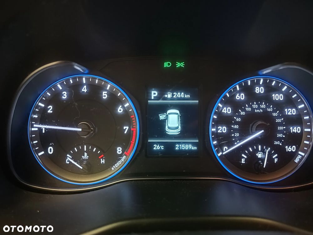 Hyundai Kona - 12