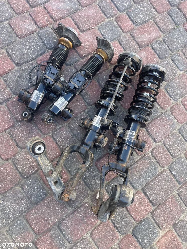 bmw f10 f11 amortyzatory TYLKO przód  xdrive vdc