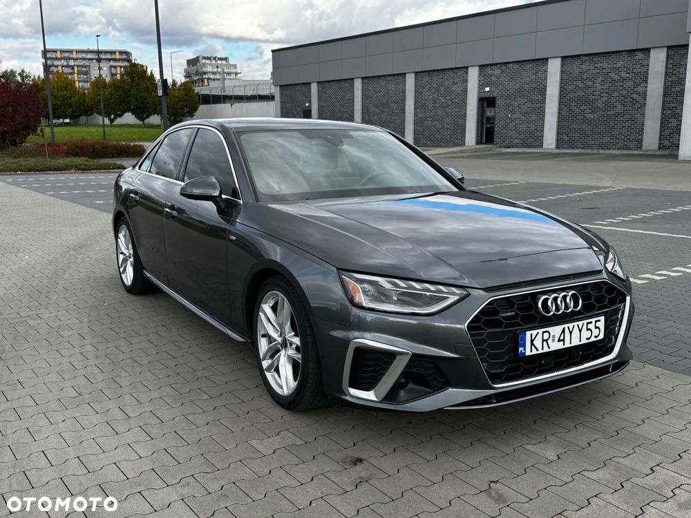 Audi A4 Limousine 45 TFSI quattro S tronic S line - 1