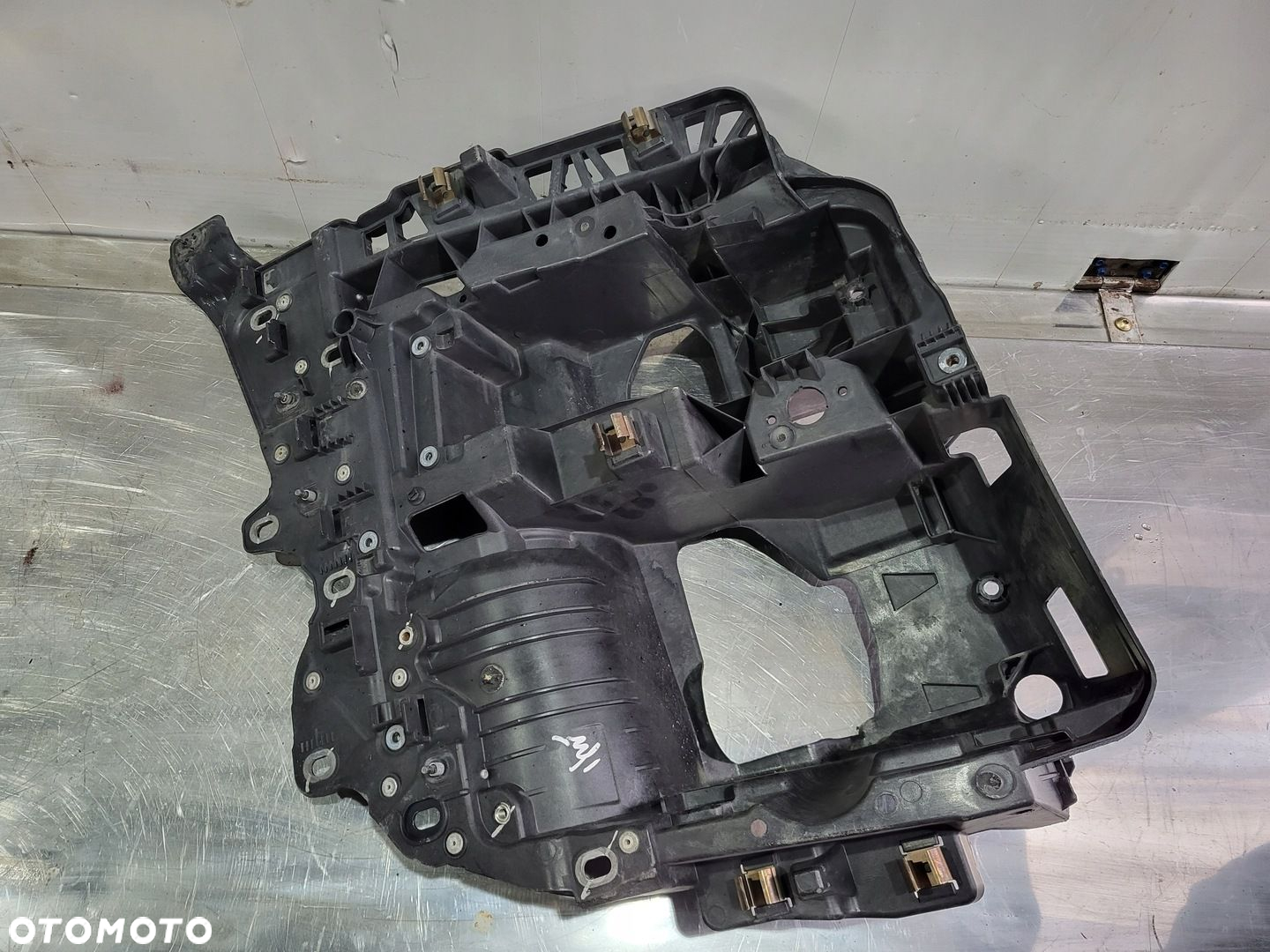 Okular Narożnik Garnek Lampy MAN TGX 81416106968 - 2