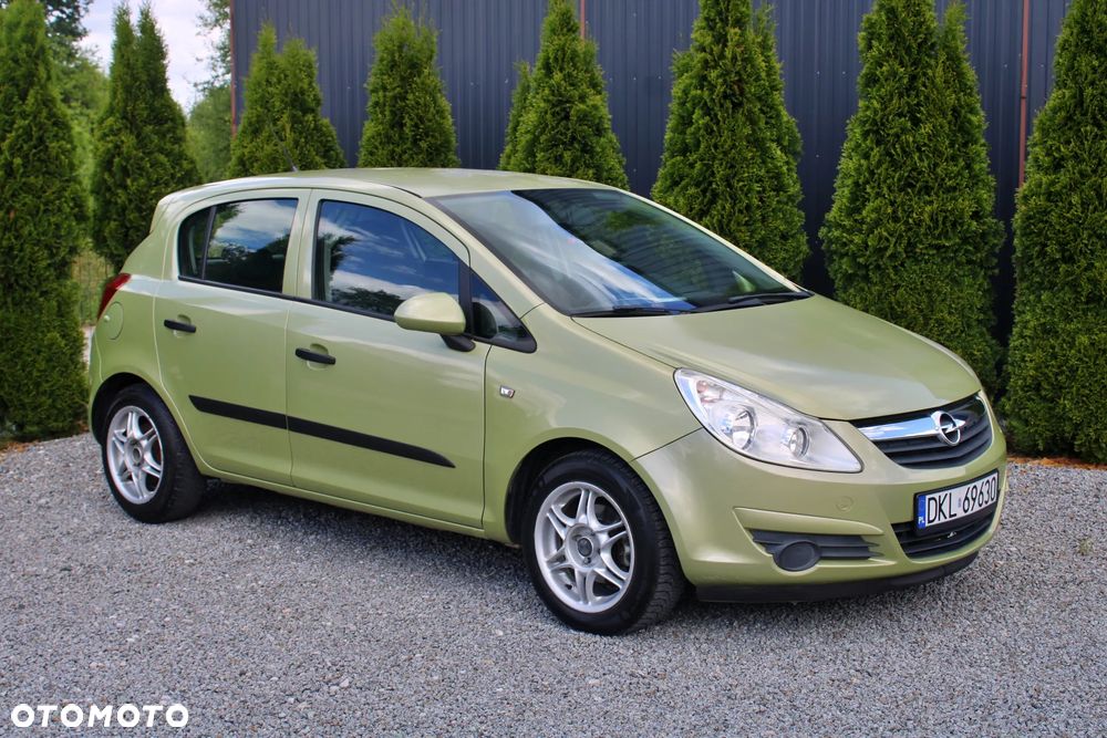 Opel Corsa 1.2 16V - 11