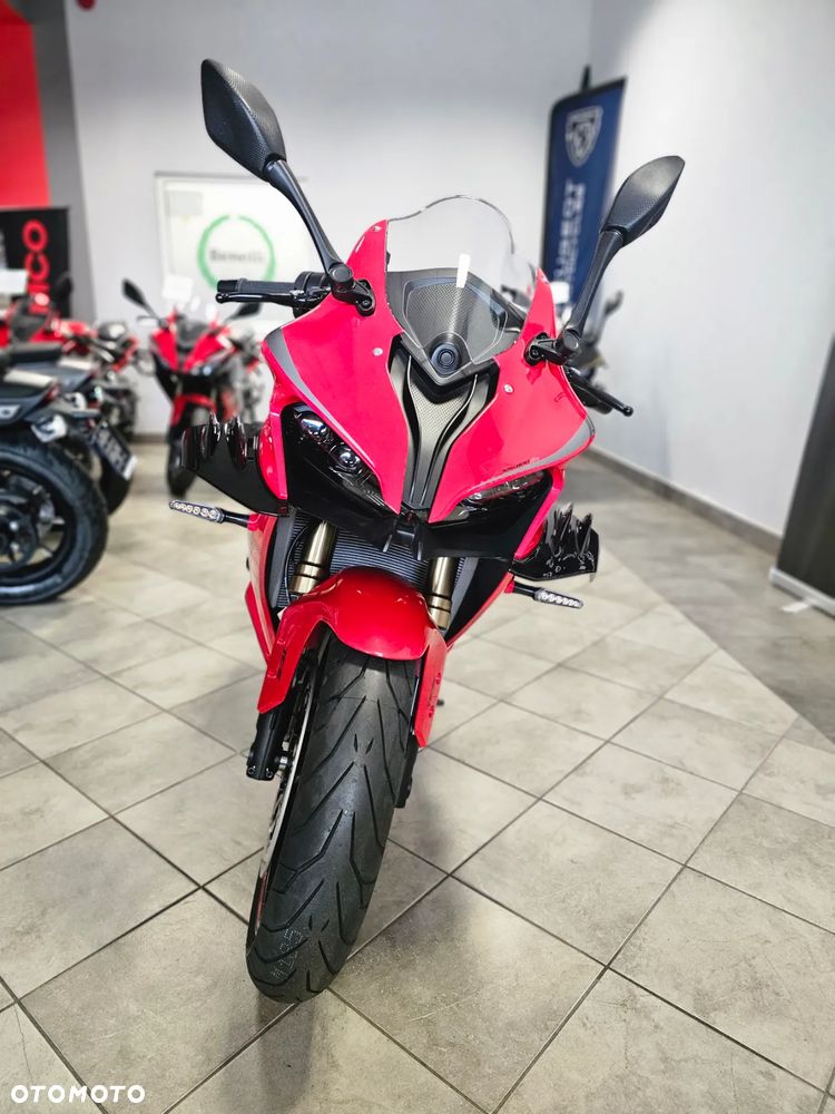 QJMOTOR SRK 800RR - 5