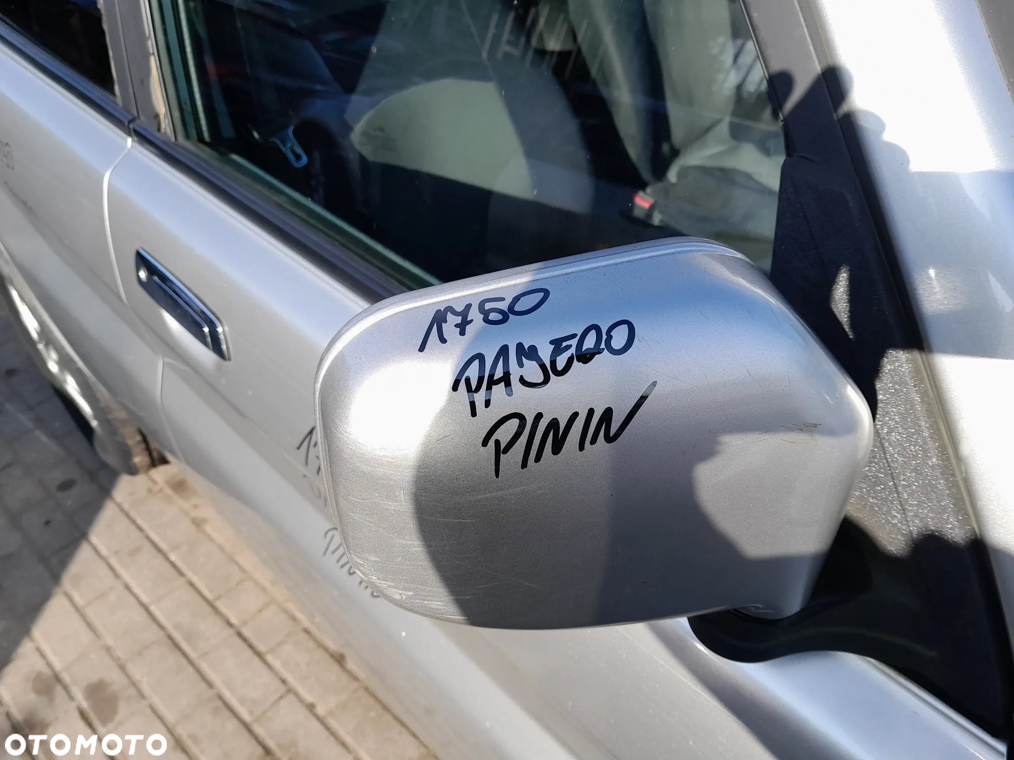 MITSUBISHI PAJERO PININ LUSTERKO PRAWE PRZEDNIE PRAWY PRZÓD - 2