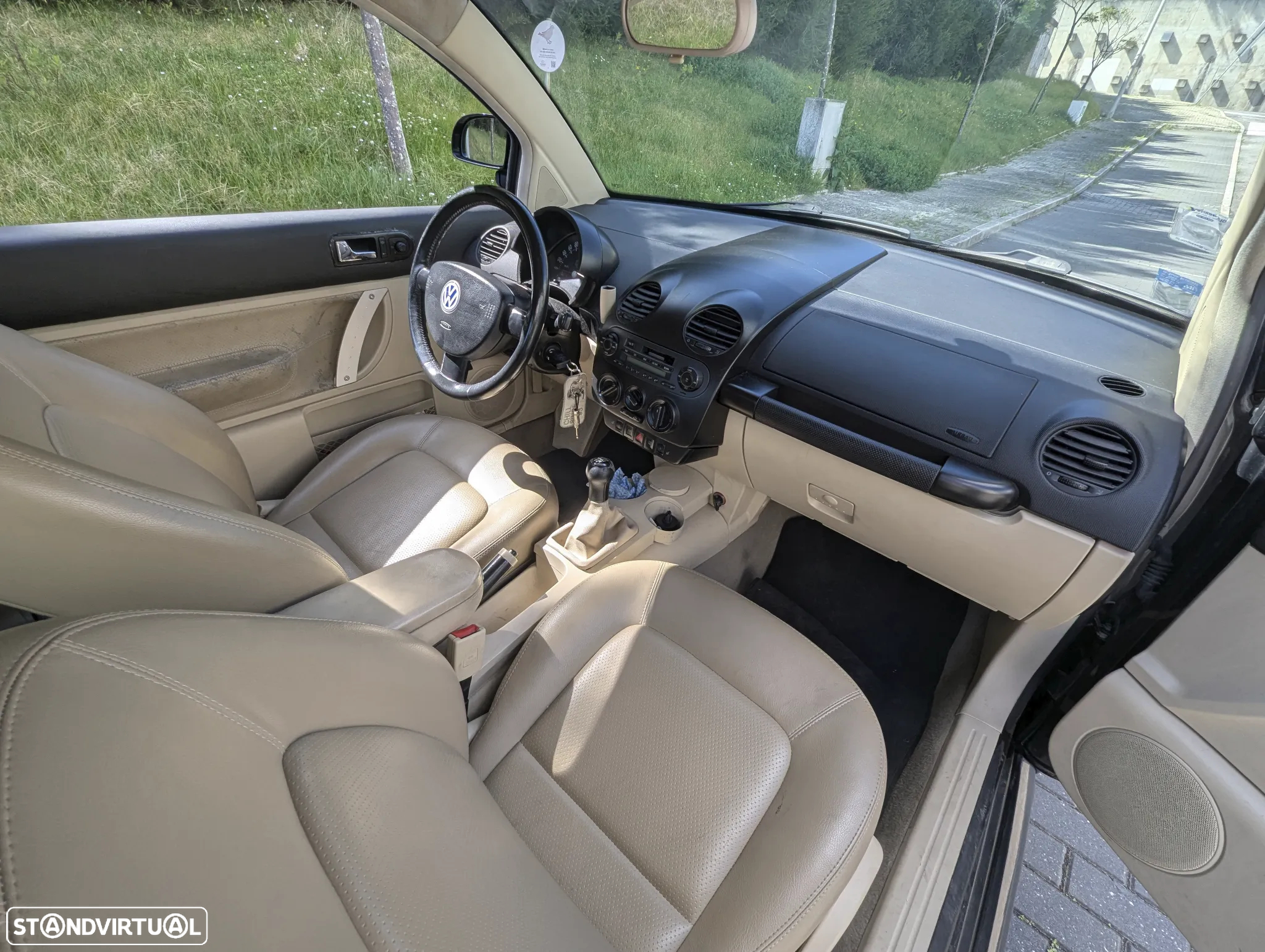 VW New Beetle 1.9 TDi Highline - 12
