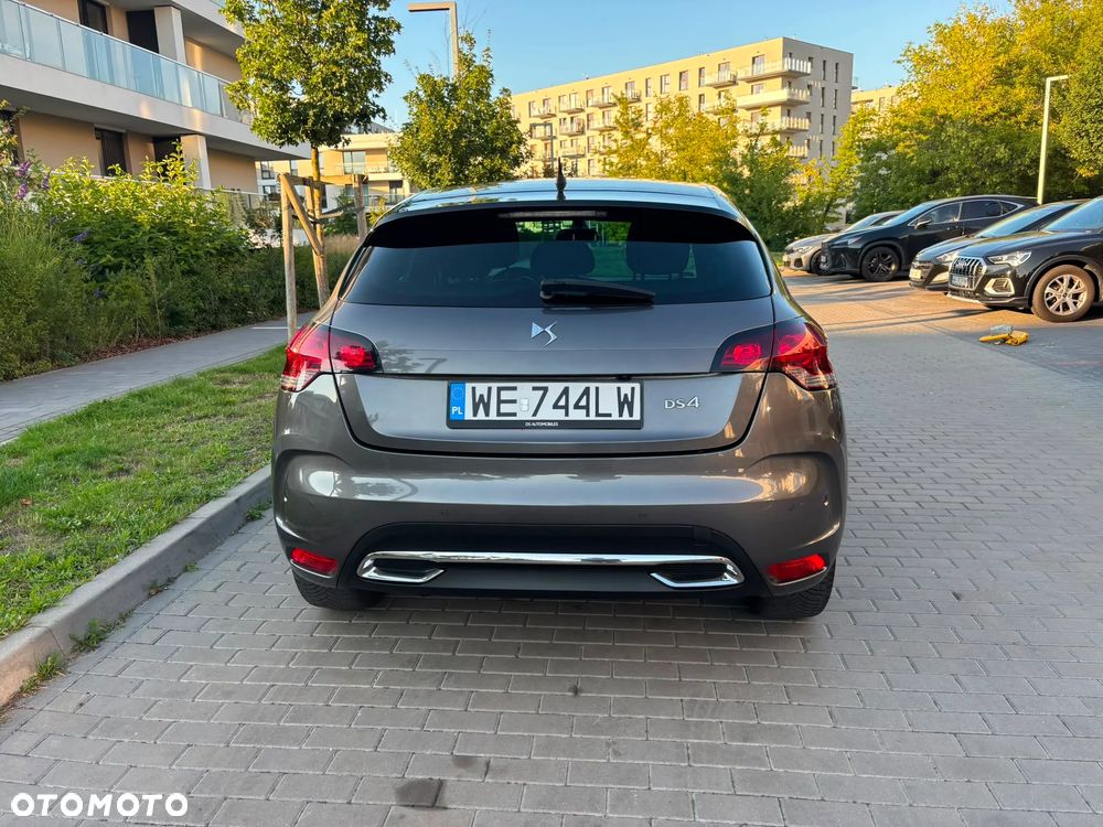 DS Automobiles DS 4 - 7
