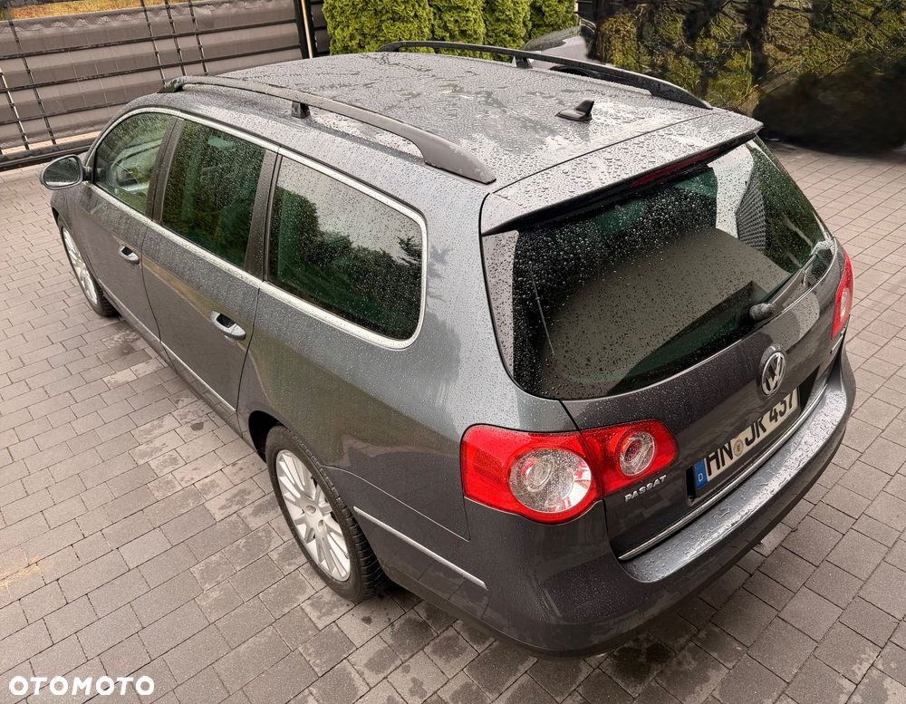 Volkswagen Passat 2.0 TDI DPF BlueMotion Technology Comfortline - 11