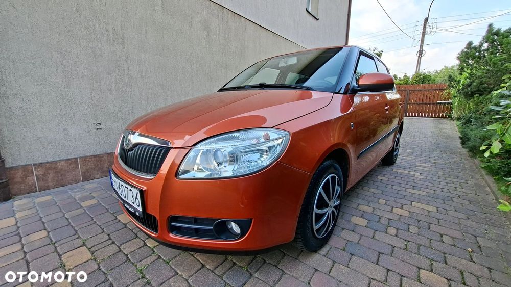 Skoda Fabia 1.2 HTP Cool Colour Edition - 2