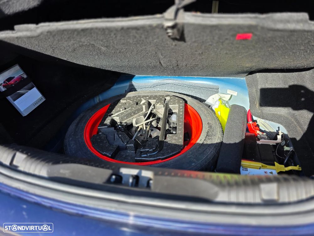 Jaguar XF 3.0 D V6 S Premium Luxury - 12