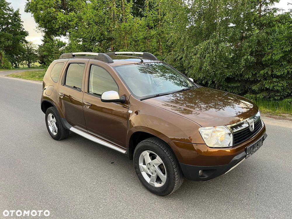 Dacia Duster 1.6 16V 4x2 Prestige - 9