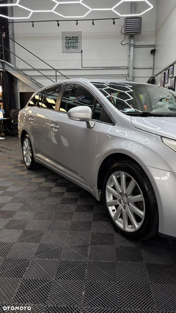 Toyota Avensis 1.8 Sol - 7