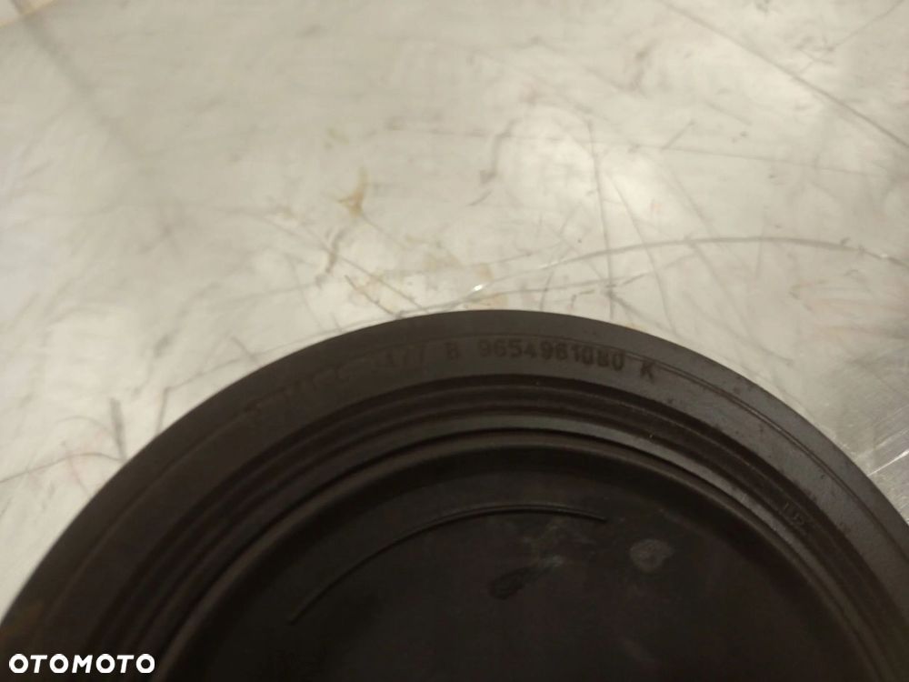 Koło pasowe wału korbowego Ford Focus 1.6 TDCI 9654961080 - 2