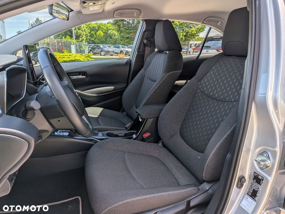 Toyota Corolla 1.8 Hybrid Comfort - 30