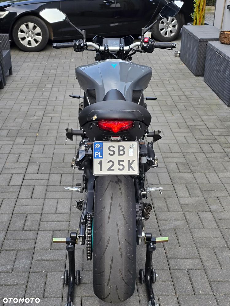 Yamaha MT - 10