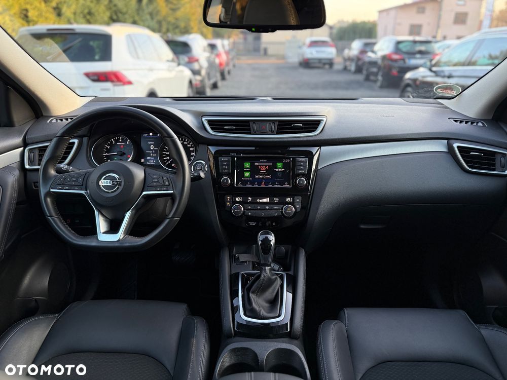Nissan Qashqai 1.3 DIG-T DCT TEKNA+ - 10