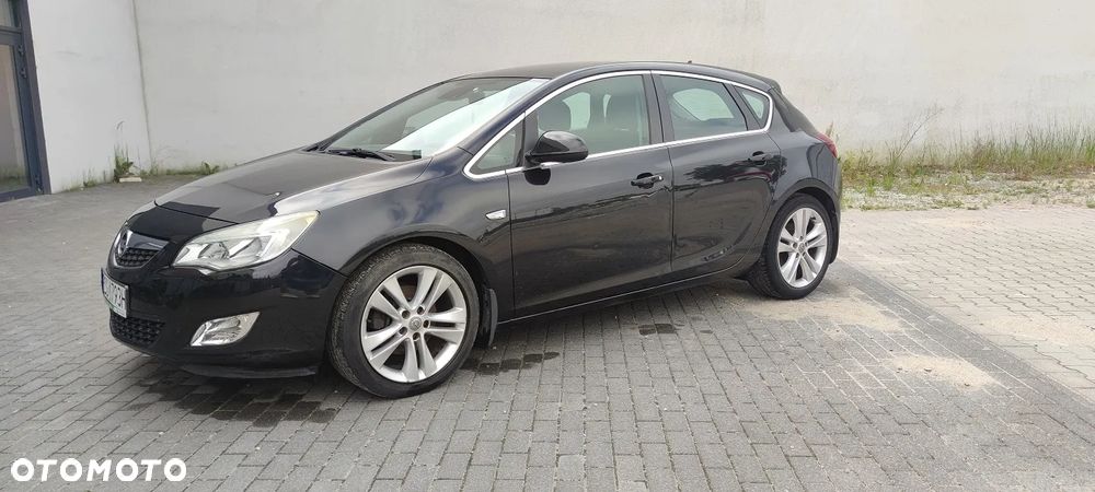 Opel Astra 1.7 CDTI DPF Cosmo - 14