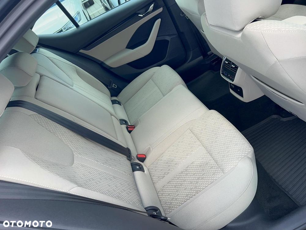 Skoda Octavia 1.5 TSI GPF ACT Style DSG - 18