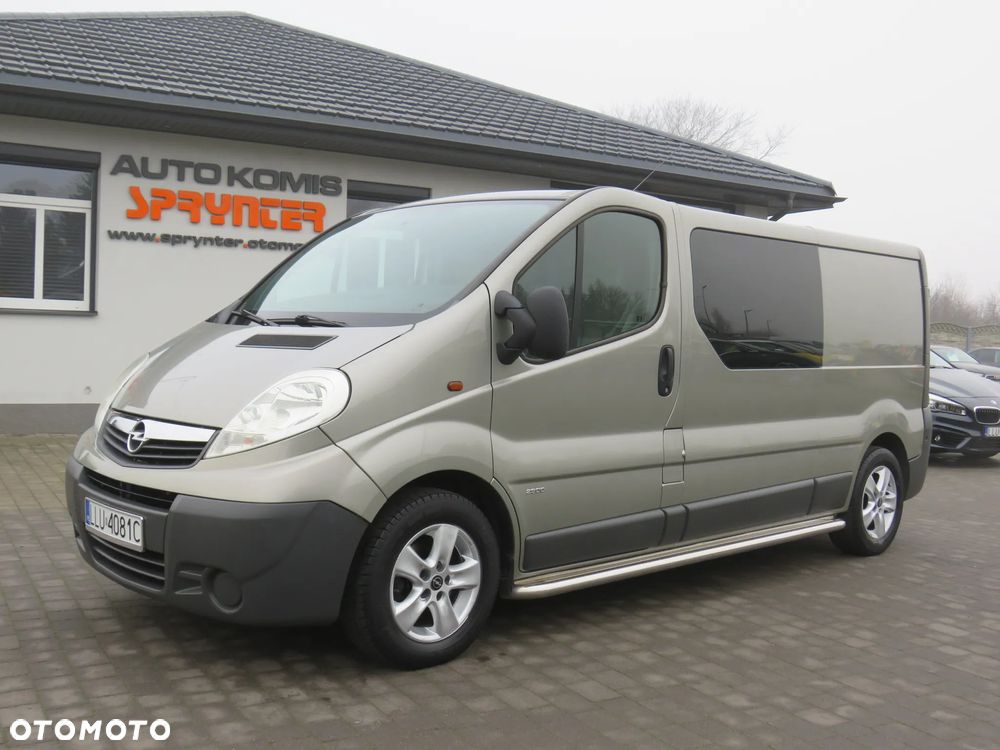 Opel Vivaro Long 2.5CDTI 145Ps *Brygadówka 6 osób*Automat* - 2