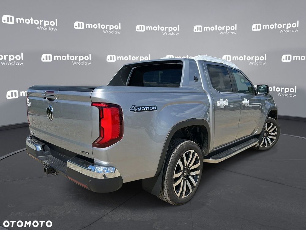 Volkswagen Amarok - 9