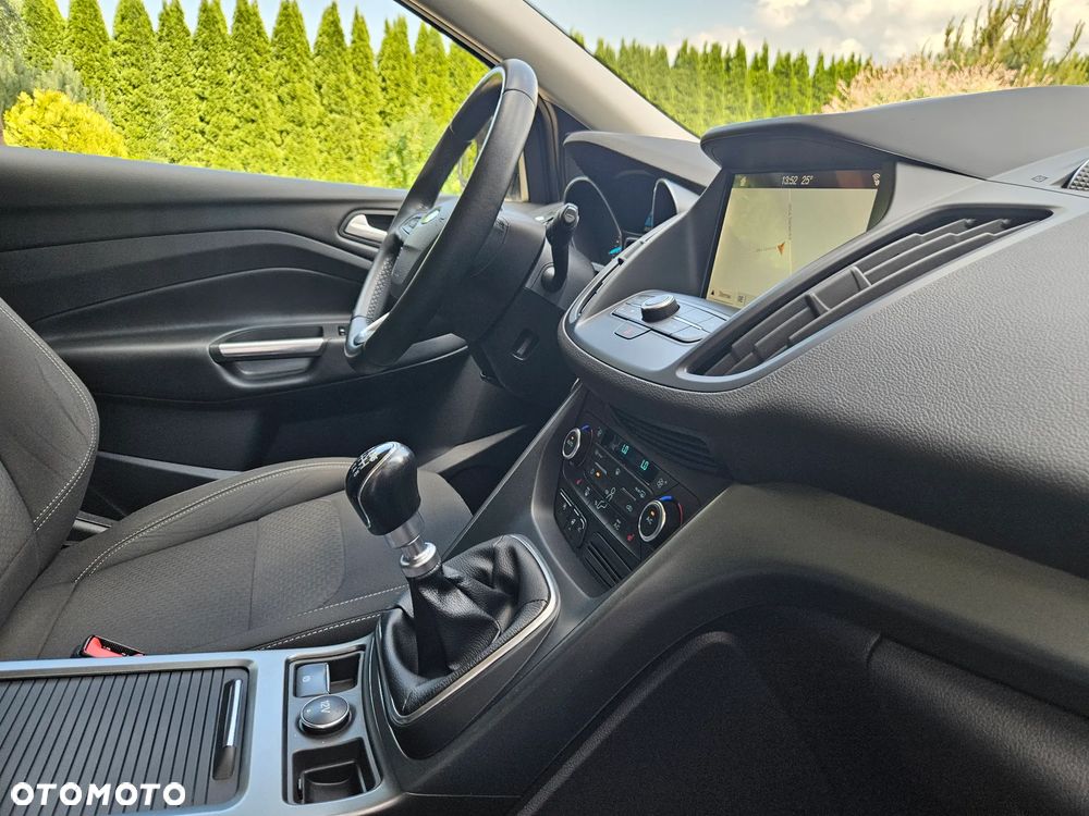 Ford Kuga 1.6 EcoBoost FWD Titanium ASS - 6