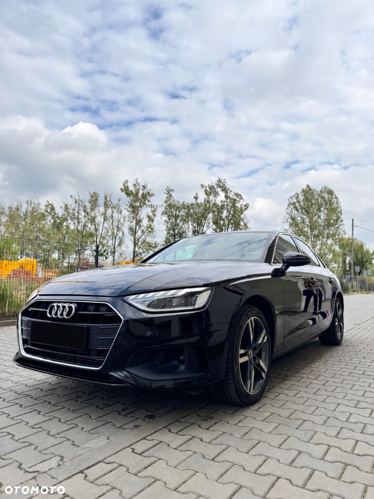 Audi A4 Limousine - 16