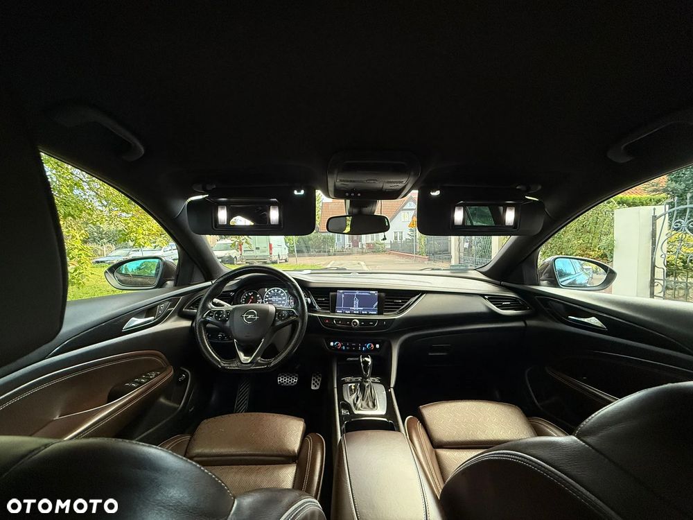 Opel Insignia CT 2.0 T 4x4 Exclusive S&S - 18