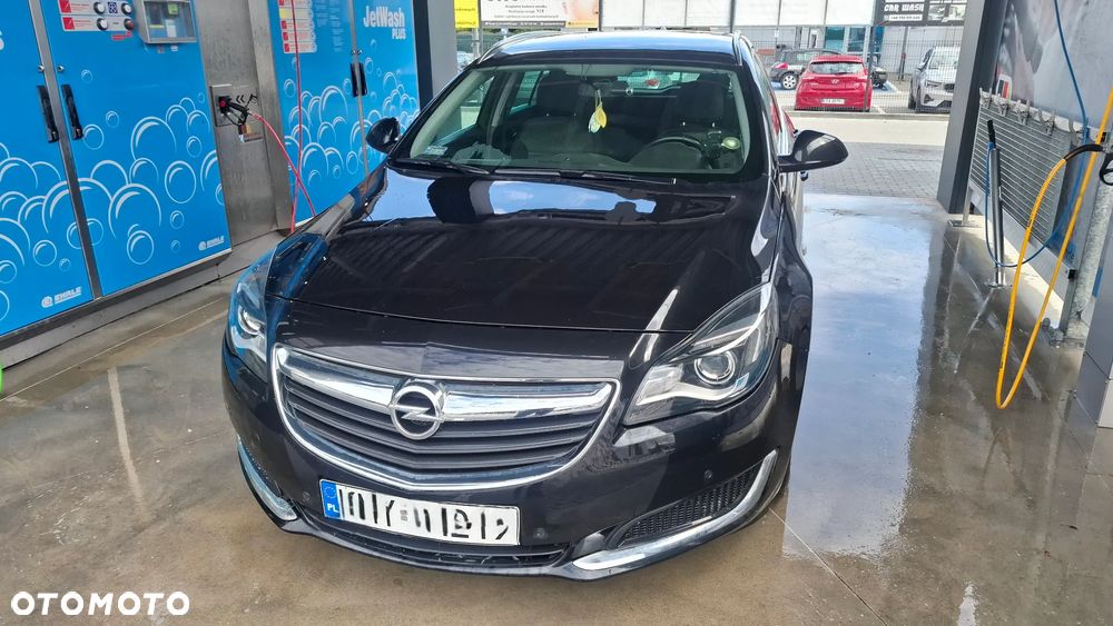 Opel Insignia CT 2.0 CDTI - 1