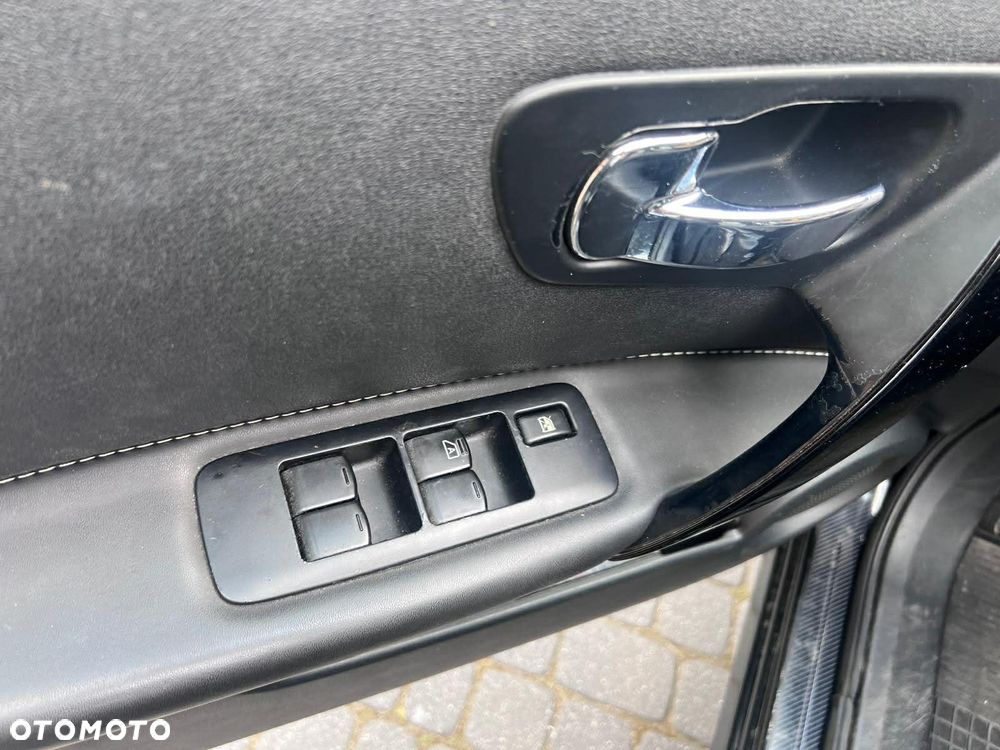 Nissan Qashqai 1.5 dCi Tekna+ - 8