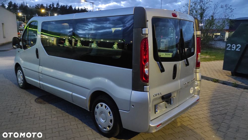Opel Vivaro L2H1 2.9t - 3