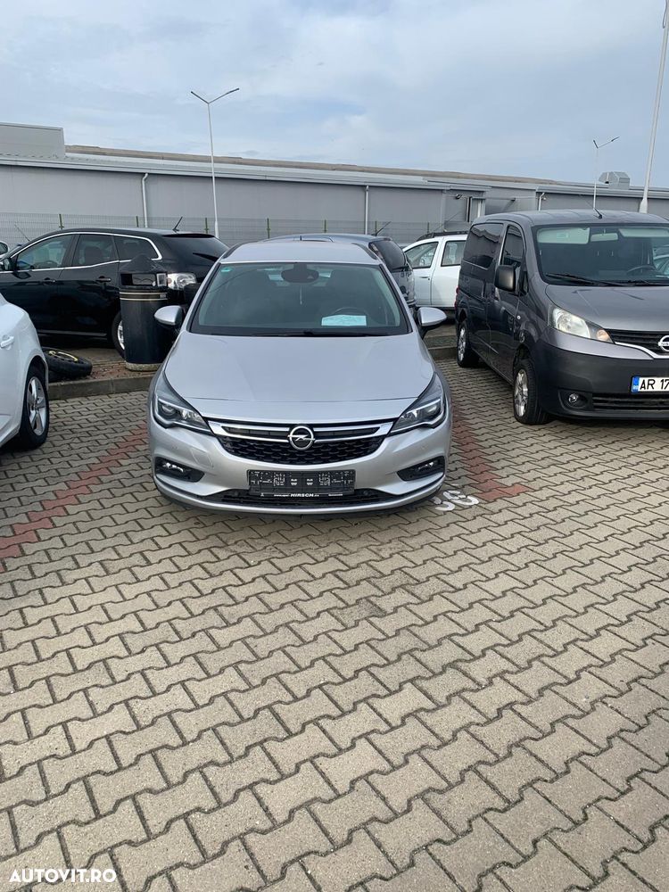 Opel Astra Sport Tourer 1.6 CDTI ECOTEC Enjoy - 1