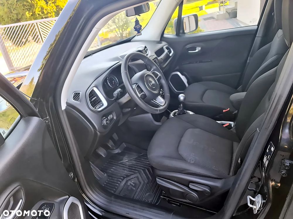 Jeep Renegade 1.6 E-TorQ Sport FWD - 10